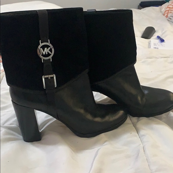 Perfect condition MK boots - Picture 5 of 5
